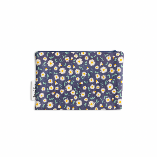 Wasbaar snackzakje | donkerblauw met madeliefjes | 12x18 cm