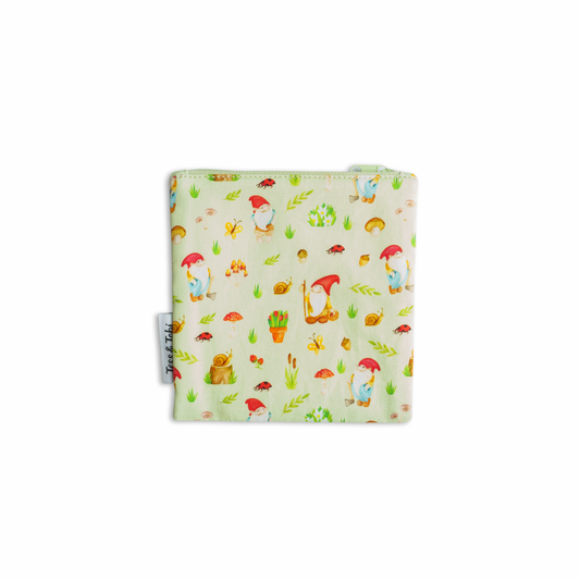 Wasbaar snackzakje | licht groen met kabouters | 14x14cm
